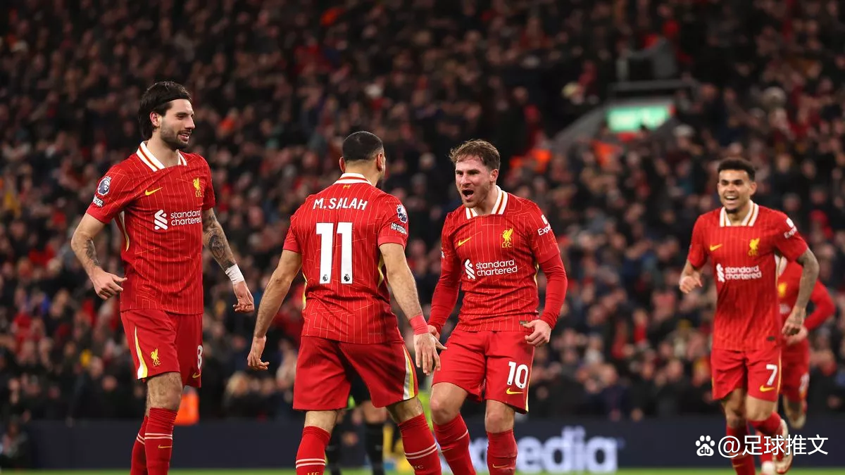 利物浦主场赢球，英超联赛保持领先优势