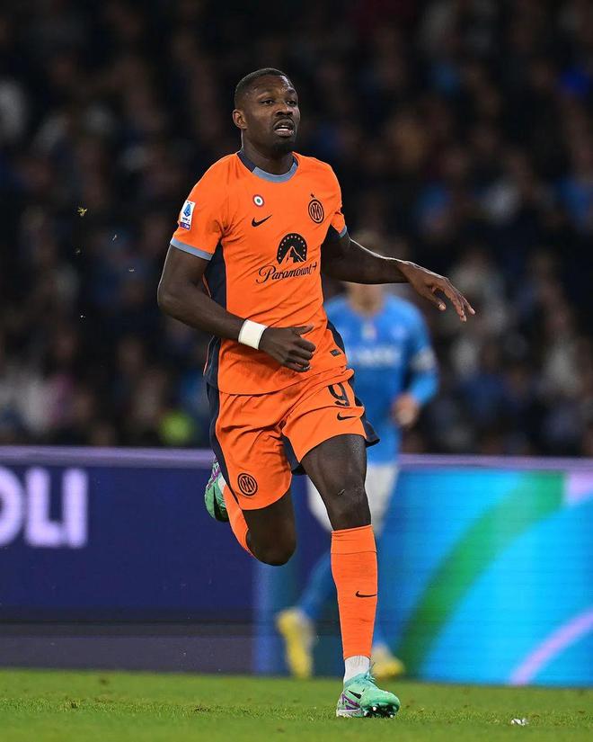 那不勒斯客场大捷,继续追赶榜首的简单介绍 那不勒斯客场大捷,继续追赶榜首的简单介绍