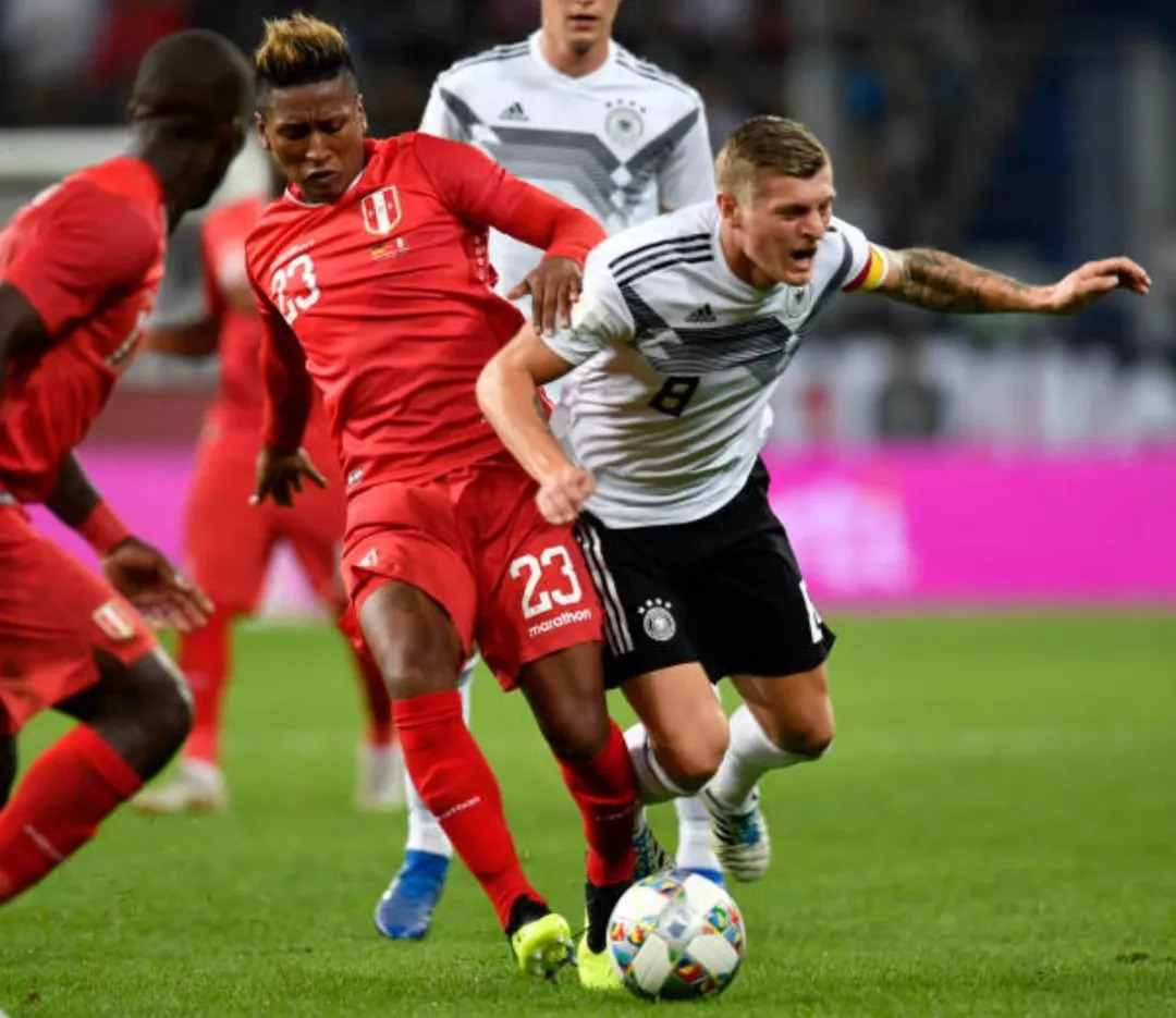 开云下载-本土足球联赛迎来槽点频出时期，调整刻不容缓的简单介绍