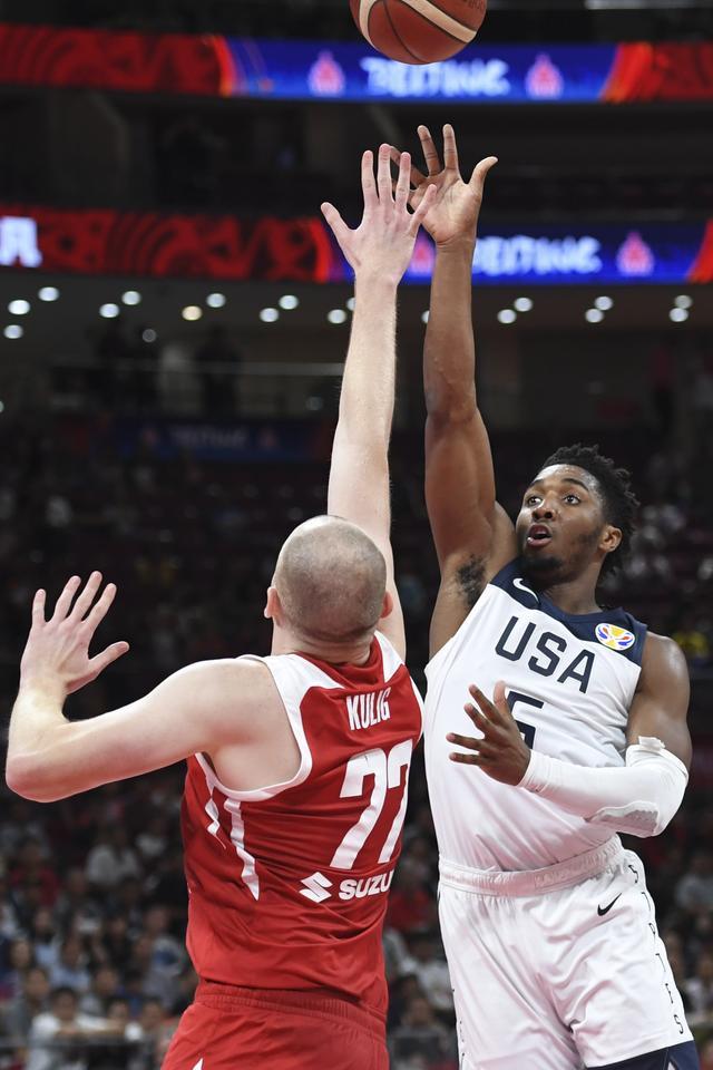 开云体育APP下载-波兰队绝杀韩国队，马龙统治全场